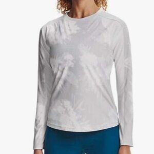 UNDER ARMOUR women's medium long sleeve sport sweater